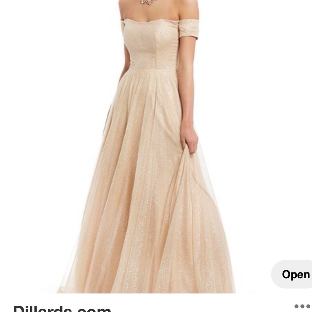 PROM DRESS